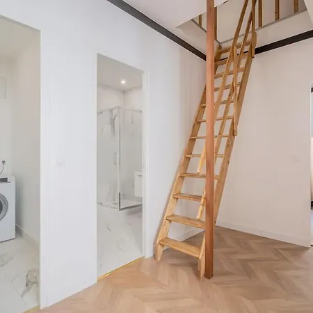 Appartamento Mezzanine Cœur Du 11ème Arrondissement Parigi